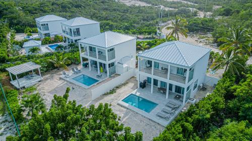 Providenciales Villa | Villas with Private Pool 5 min to Grace Bay beach