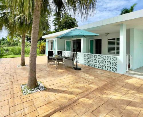 Guaniquilla House | Villatoña, Aguada Beach house