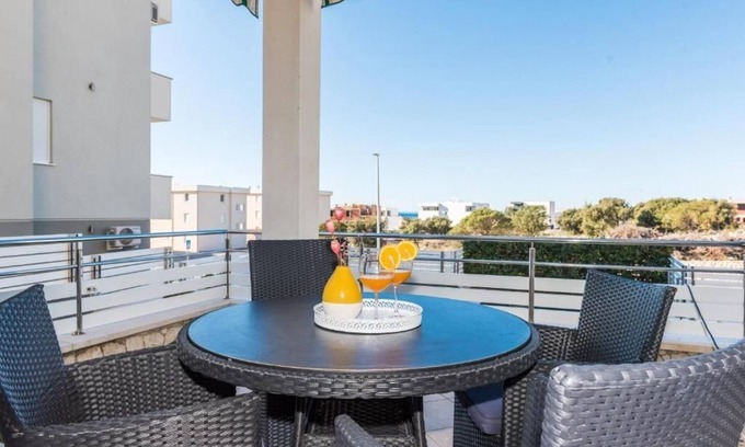 Novalja Apartment | Ville Sunca apartment 1