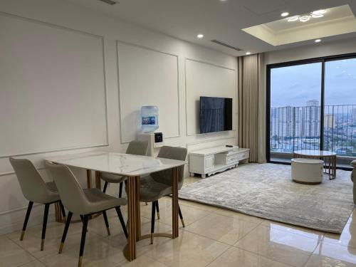 Trung Hoa Nhan Chinh Apartment | Vinhomes D'Capital - 119 Trần Duy Hưng-Trung Hoà-Cầu Giấy