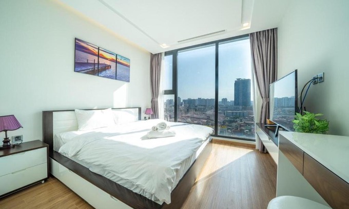 Ngoc Khanh Apartment | Vinhomes Metropolis Hanoi - CitiHome