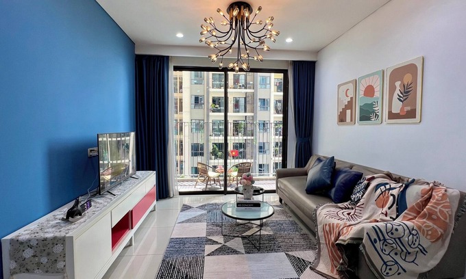 District 10 Apartment | Vintage 3BR HaDo Centrosa with pool view! Just 5mins to go BenThanh market