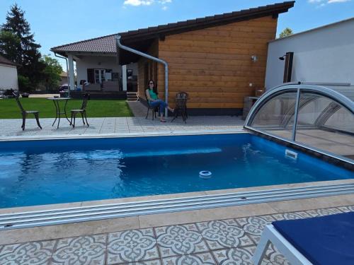 Sarud Apartment | Vintage Resort