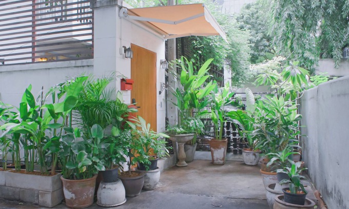 Bang Rak House | Vintage-style Bangkok house, 1-min walk to BTS