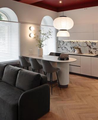 Kalkuni Apartment | Violet Lux Apartment