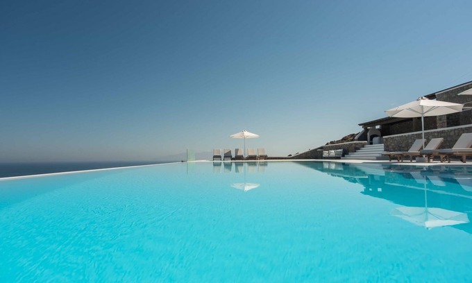 Paraga Villa | VIP villa Nephele - Ten master bedroom - exremly large pool - Sleeps 20