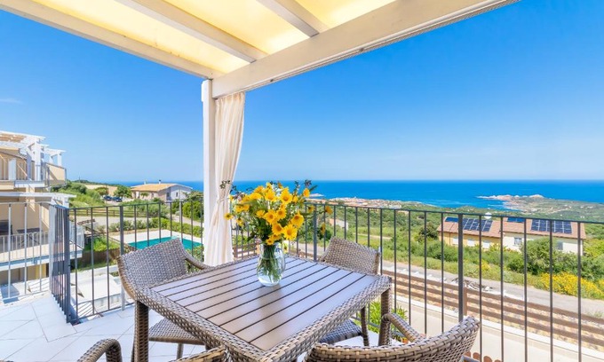 Paduledda Apartment | Vista Bocche di Bonifacio