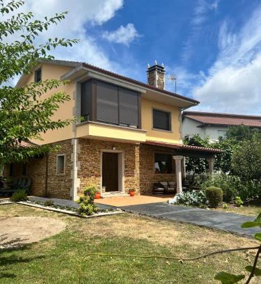 Palas de Rei House | Vivienda turistica Os Galegos en Palas de Rey