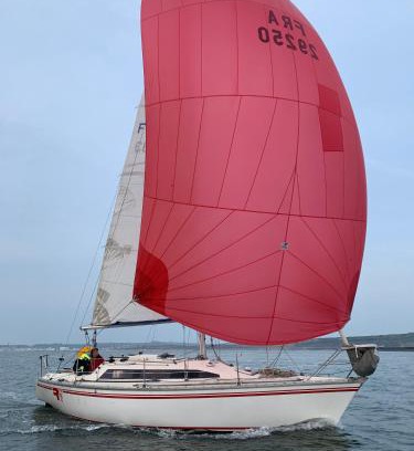 Boulogne-sur-Mer Boat Rental | Voilier Rush Régate Capobar