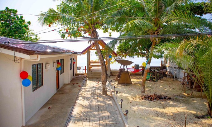 Oslob Resort | Voz Resort Beach Front