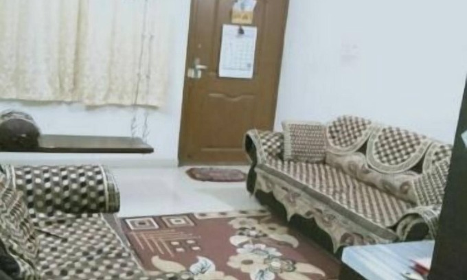 Surat Apartment | Vraj House only for Male, Female and Married Couple