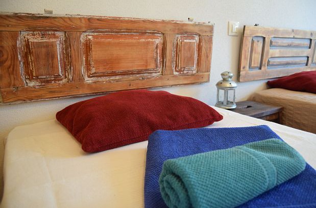 Navaluenga Cabin | VuT. La Casita de Elisa. Navaluenga (Ávila). Tel: 64611759