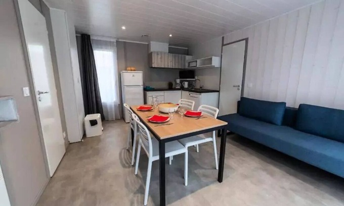 Veules-les-Roses Ski Chalet | VVF Normandy Veules-les-Roses * - 3 Room Chalet 4 People 1 baby