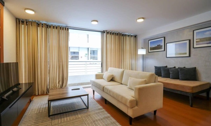 Barranco Apartment | w* | Art Deco 1BR with Pool View in Barranco