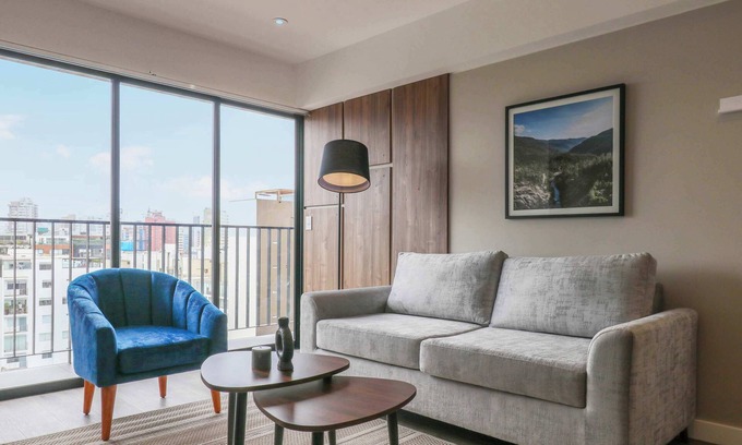 Miraflores Apartment | w* | Fabulous 2BR w/Balcony in Miraflores