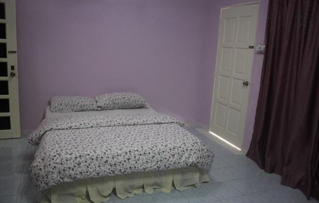 Batu Buruk House | Wafi Guesthouse