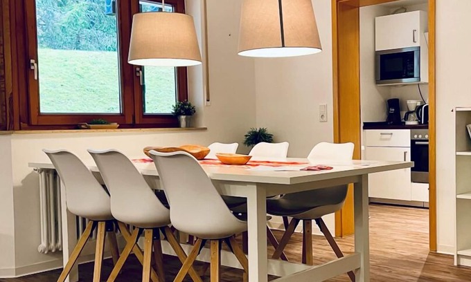 Titisee-Neustadt Apartment | Waldblick Titisee (W2) + Hochschwarzwald Card | near the lake 5 minutes