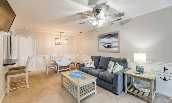Caine Woods Condo | Walk to Beach + Restaurants: Ocean City Getaway