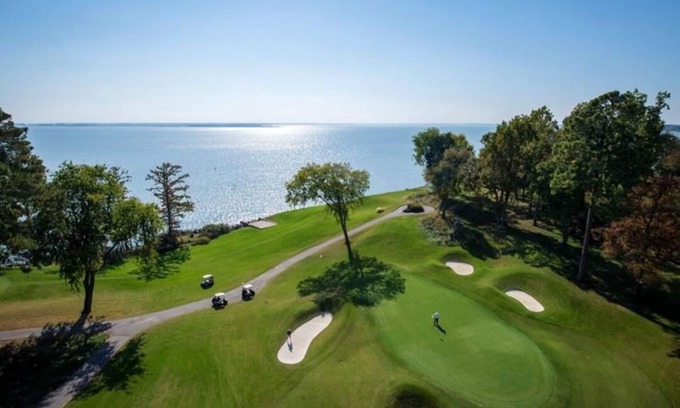 Kingsmill Condo | Walk to beaches, large beautiful 2bdrm two bath, "Kingsmill on the James"