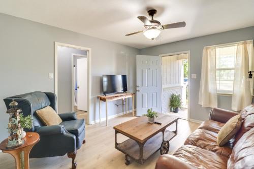 Brookhaven House | Walk to Eats and Entertainment Home in Brookhaven