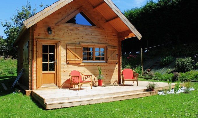 Le Tilleul Ski Chalet | Walk to the famous cliffs of Etretat