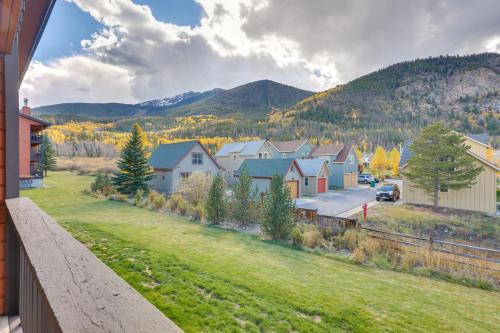 Frisco Apartment | Walkable Frisco Condo Mtn Views and Shared Hot Tub!