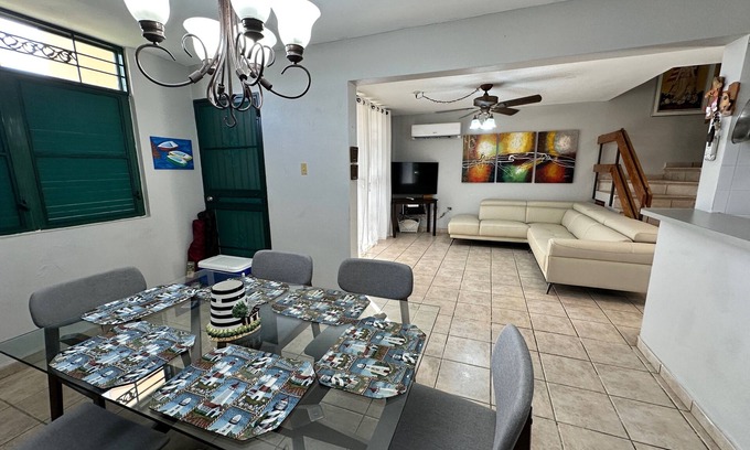 Boqueron House | Walking distance to Boqueron ‘Poblado’, full A/C, 3 bdr/2.5 bath, sleeps 8