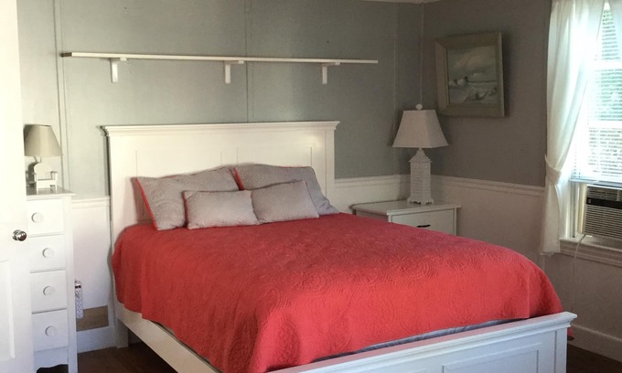 York Beach Apartment | Walking distance to Long Sands Beach