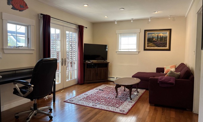 Providence Apartment | Walking to Brown,RISD, downtown, East Side