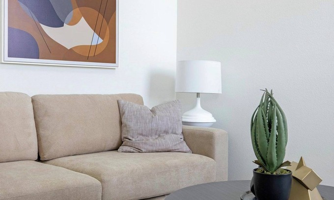 Waller Apartment | Waller 3BD/2.5BA 1 - Three Bedroom Apartment, Sleeps 6