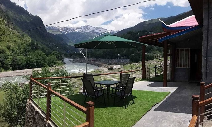 Mansehra Villa | Walnut Cottage Kaghan!