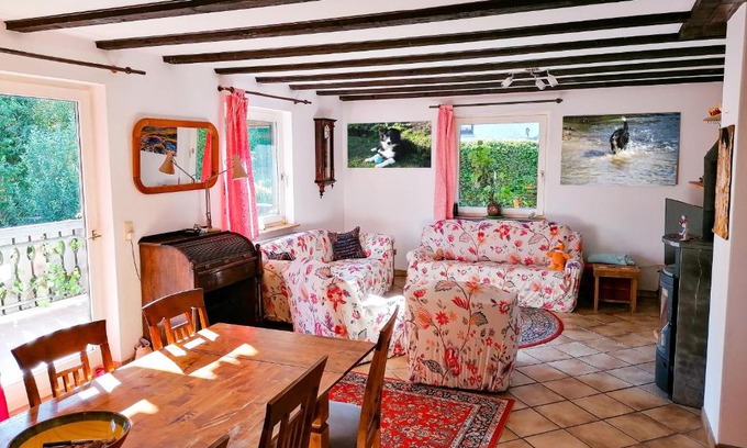 Herdwangen Schoenach House | Walnut House