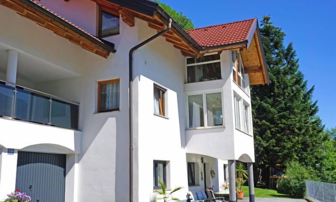 Wenns Apartment | Walzthöni by Interhome