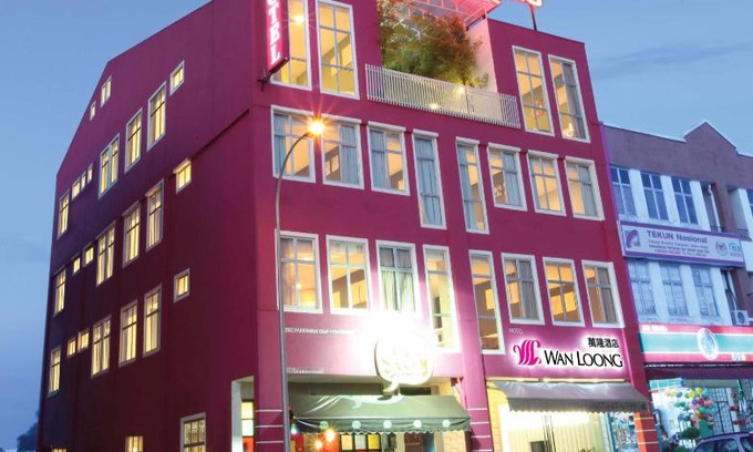 Pontian Hotel | Wan Loong Hotel