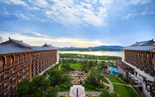 Liangqing District Hotel | Wanda Realm Resort Nanning