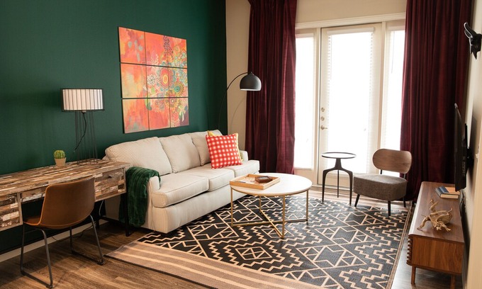 Stoneridge Place Apartment | WanderJaunt | Scarlet | 1BR | Barton Creek