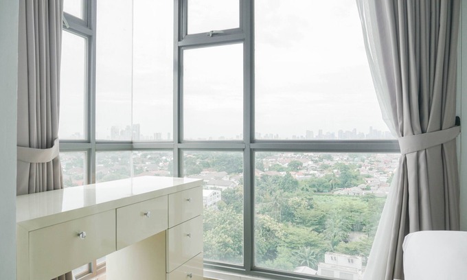 Jakarta Apartment | Warm And Cozy 3Br Apartment At The Royal Olive Residence