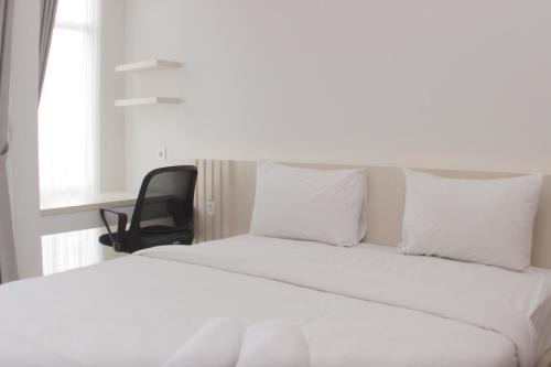 Cikarang Apartment | Warm and Cozy Stay Studio at Vasanta Innopark Apartment By Travelio