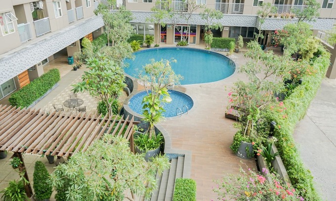 Ciputat Hotel | Warm Studio at Baileys Apartment