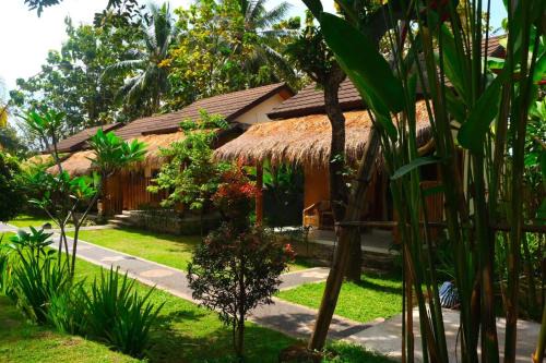 Bayan Hotel | Waroeng Senaru
