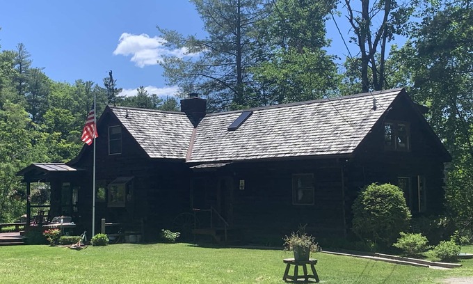 West Stockbridge House | Water front log cabin next to Tanglewood