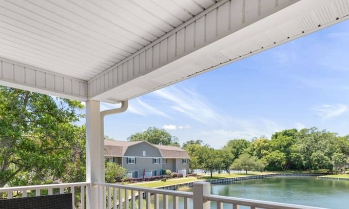 Demere Park Condo | Water View - optional BIKES - Walk 2 Pier Village