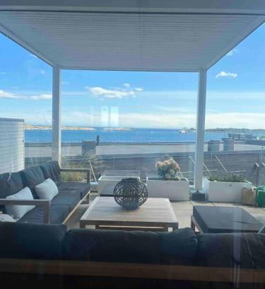 Risor Apartment | Waterfront apartment