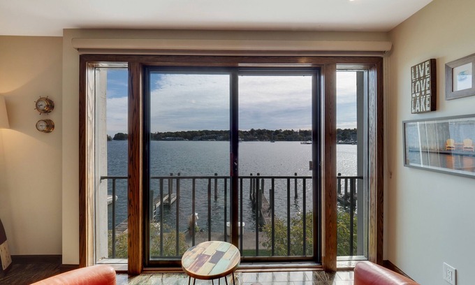 Charlevoix Condo | Waterfront Condo | Amazing Balcony Views | Pool, Hot Tub, Sauna | Sleeps 4
