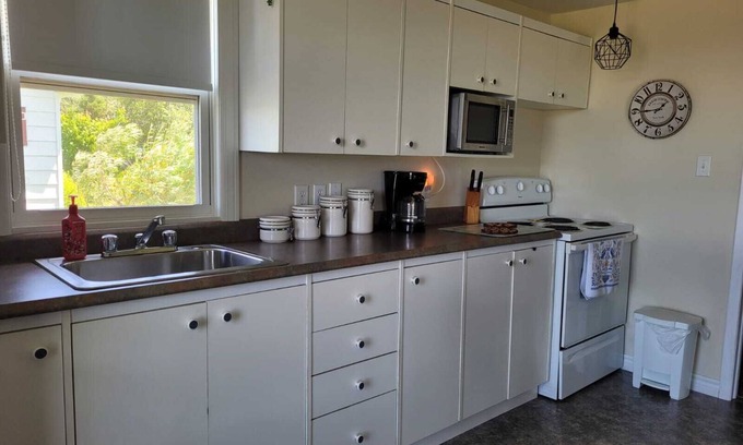 Acadian Peninsula Ski Chalet | Waterfront cottage on Tracadie River