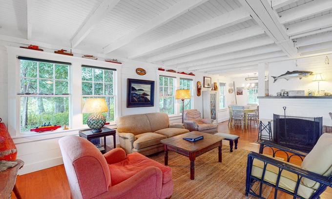 Cushing House | Waterfront dog-friendly cottage with amazing views, deck, grill, & washer/dryer