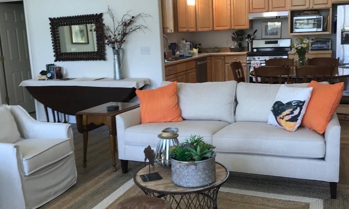 Lakeside House | Waterfront Flathead Lake Open Concept Home-2 Lg Master BR-2 Patios-Boat Dock