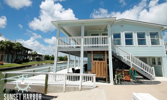 Rockport House | Waterfront Home w/Private Boat Launch & Pier