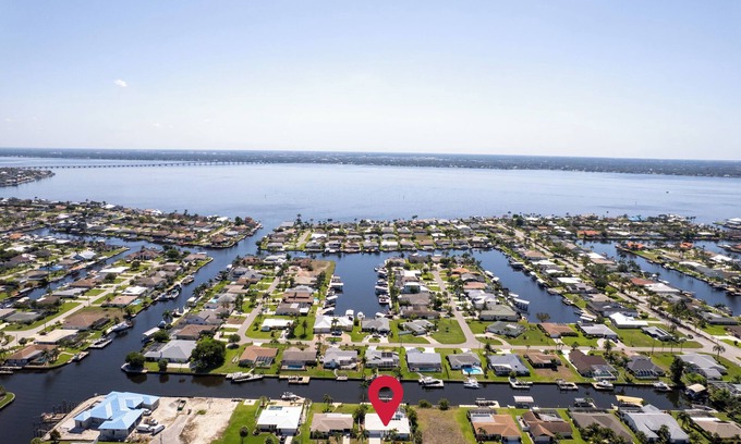Caloosahatchee House | Waterfront Oasis-Gulf Access, Heated Pool, Hot Tub