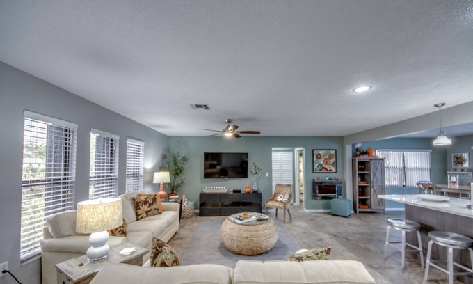 Port Charlotte - Charlotte Harbor House | Waterfront Pool Home close to Downtown Punta Gorda